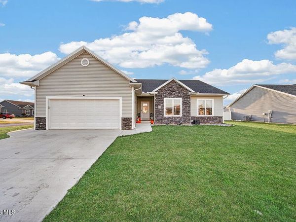 9318 Colonel Drive , Findlay, OH 45840