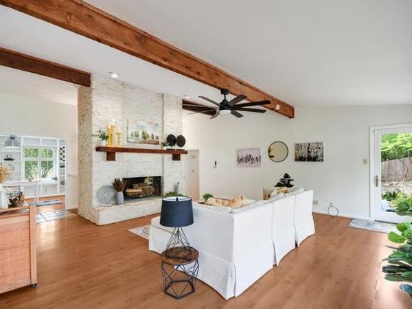 6304 WHITEMARSH VALLEY WALK, Austin, TX 78746