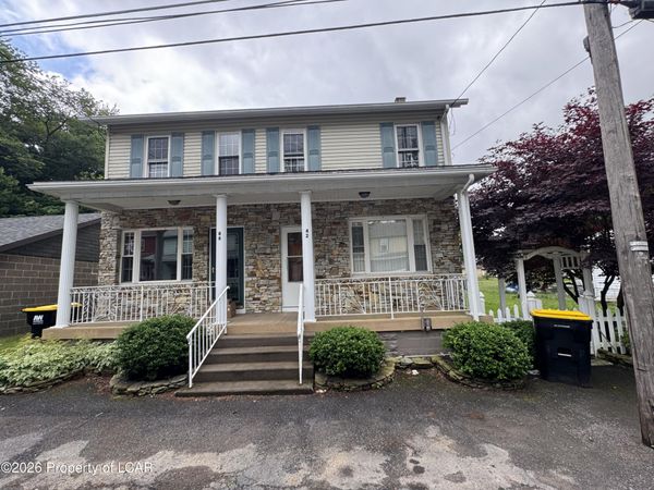 42-44 E Pine Street, Sheppton, PA 18248