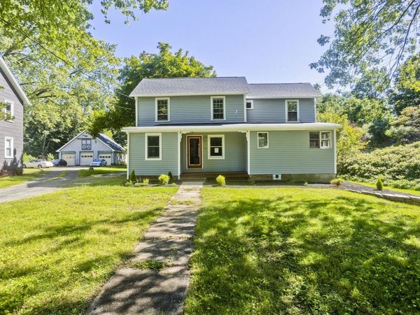 54 Ryan Rd, Northampton, MA 01062