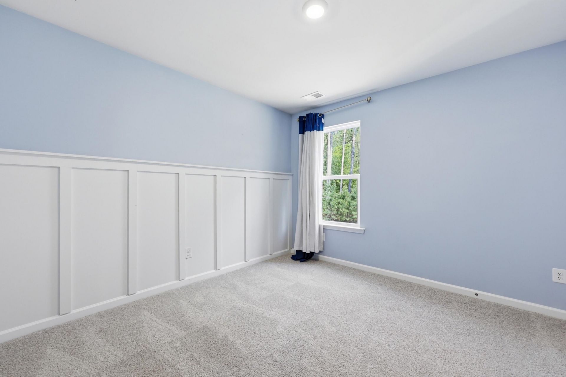 190 Cherry Grove Drive Photo 12