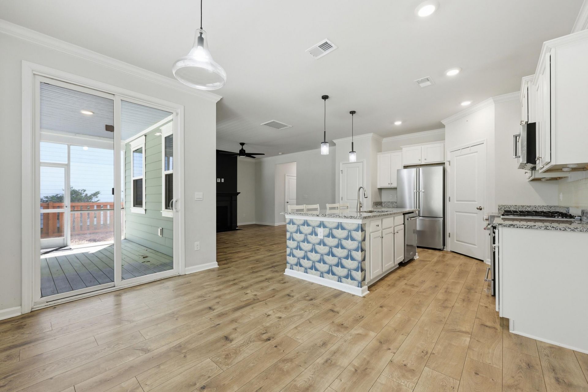 190 Cherry Grove Drive Photo 6