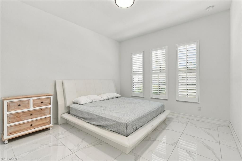 9201 Woodhurst Dr, Naples, FL 34120 Photo