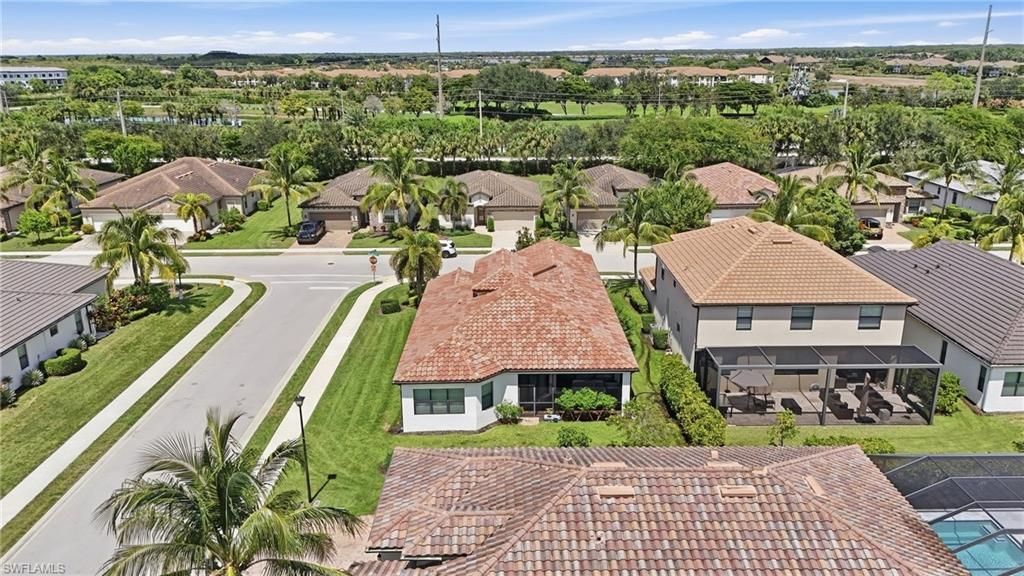 9201 Woodhurst Dr, Naples, FL 34120 Photo