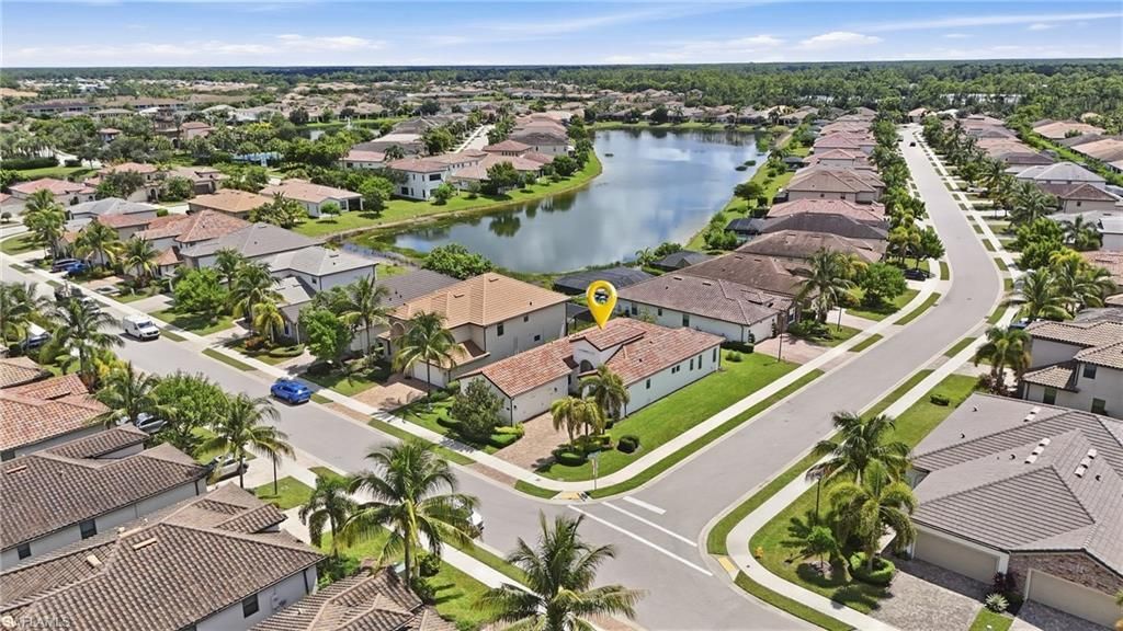 9201 Woodhurst Dr, Naples, FL 34120 Photo