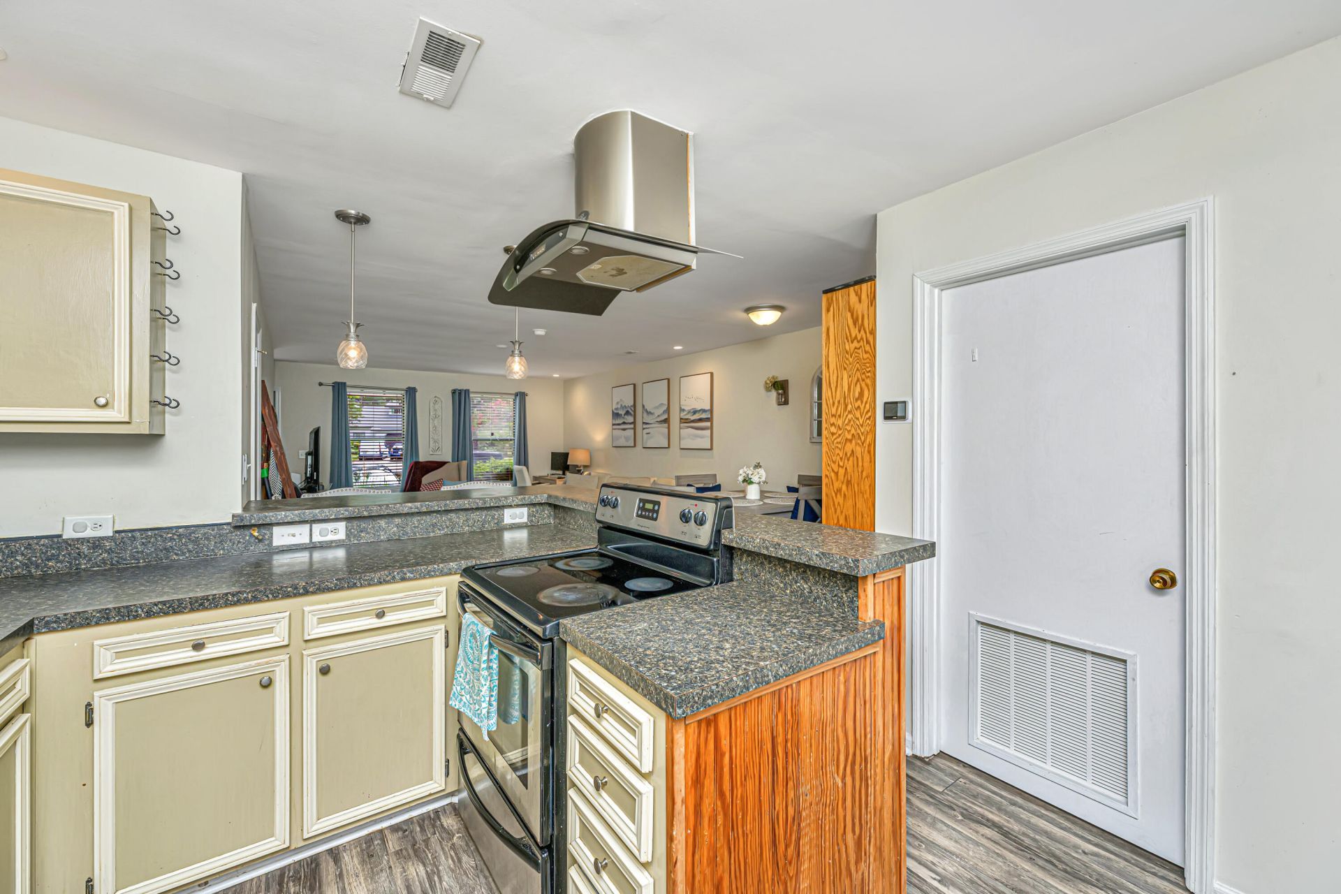 1176 Julian Clark Road Photo 14