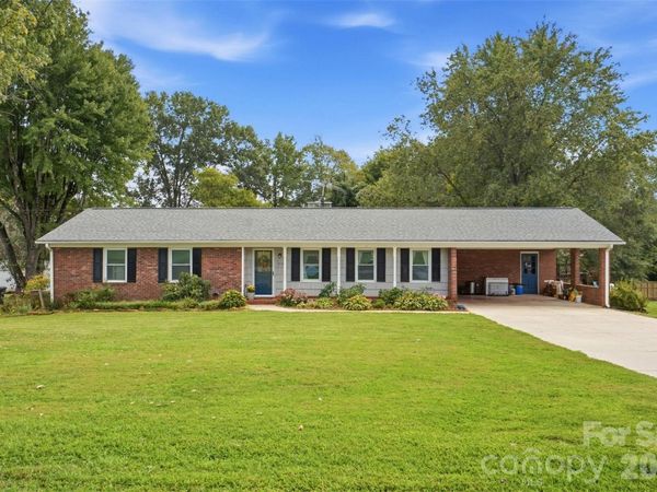 310 Museum Road , Statesville, NC 28625