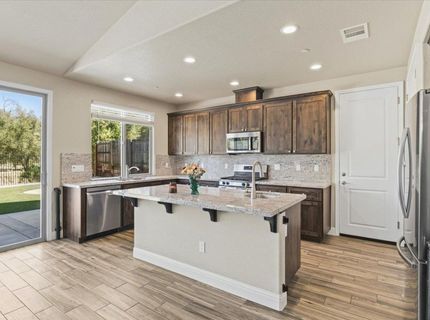 548 Lupine Dr, Ione, CA 95640 Photo