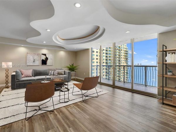 1200 Brickell Bay Dr, Unit 3001, Miami, FL 33131