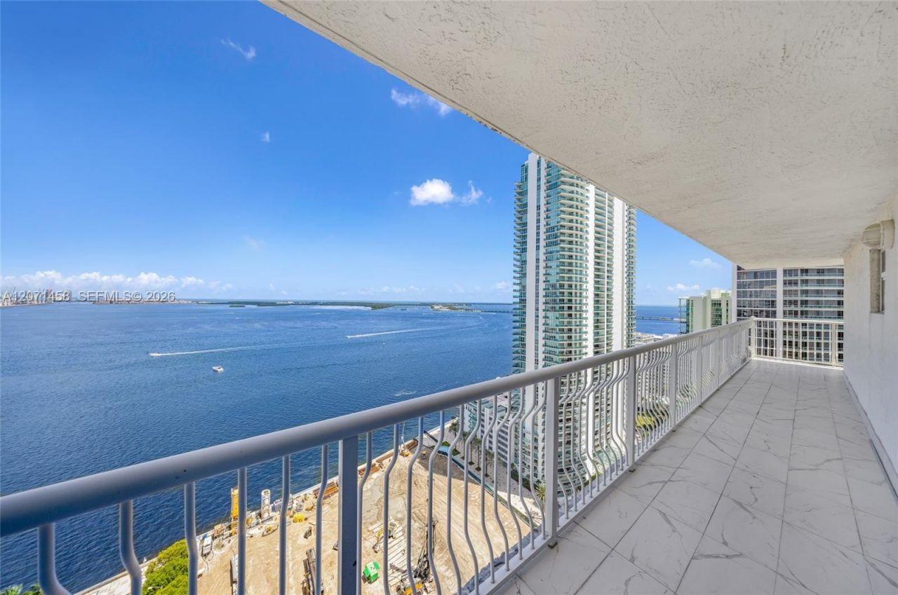 1200 Brickell Bay Dr, Unit 3001, Miami, FL 33131 Photo