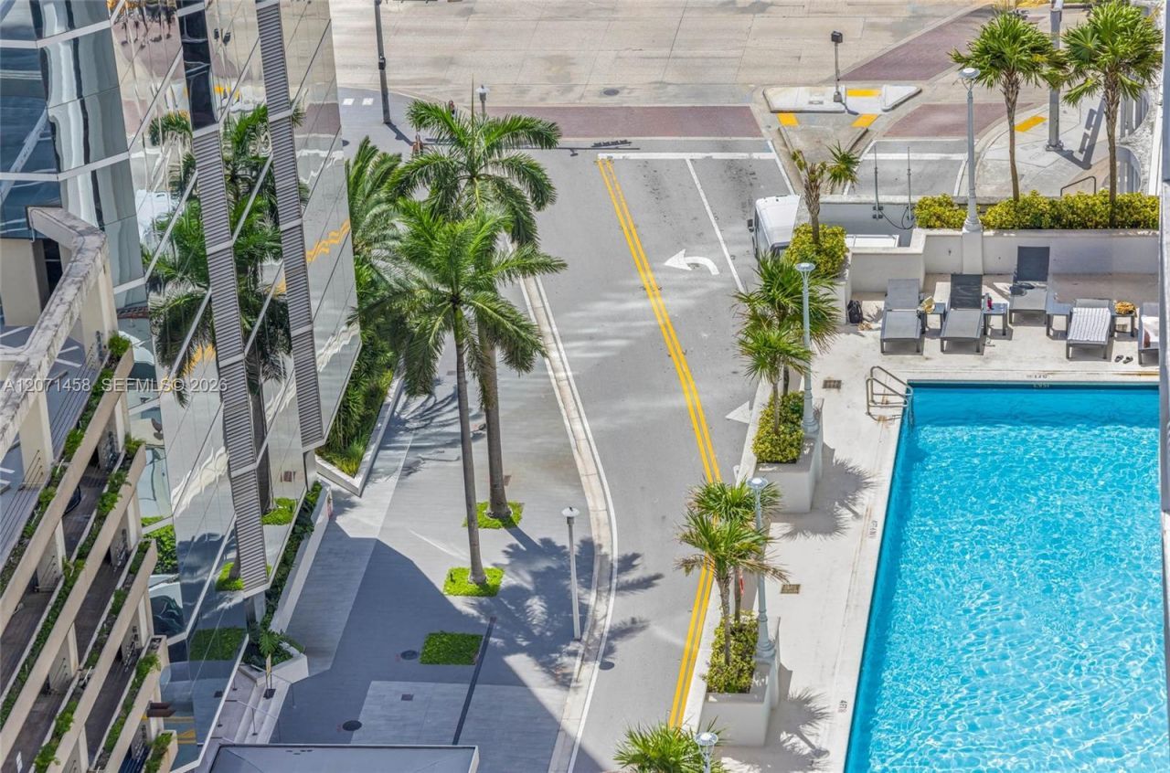 1200 Brickell Bay Dr, Unit 3001, Miami, FL 33131 Photo