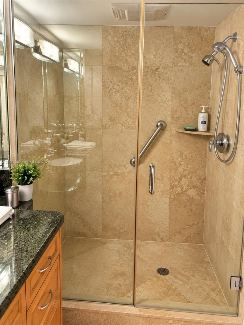 4900 N Ocean Blvd , Unit 1011, Lauderdale by the Sea, FL 33308 Photo