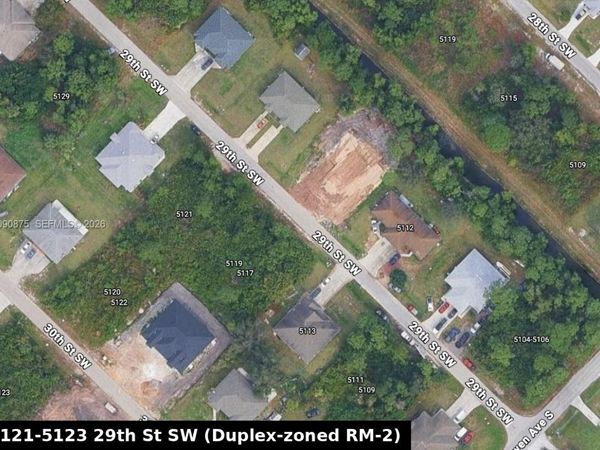 5121 29th St SW , Lehigh Acres, FL 33973