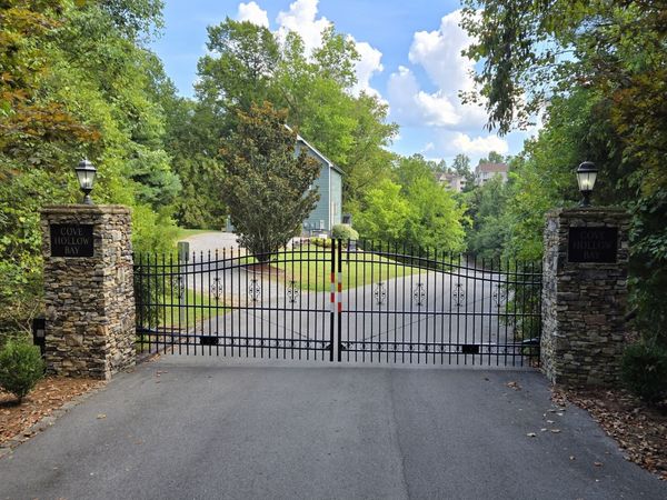 701 Harbor Dr, Lancaster, TN 38569