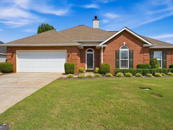 106 Galaxy Avenue, Bonaire, GA 31005