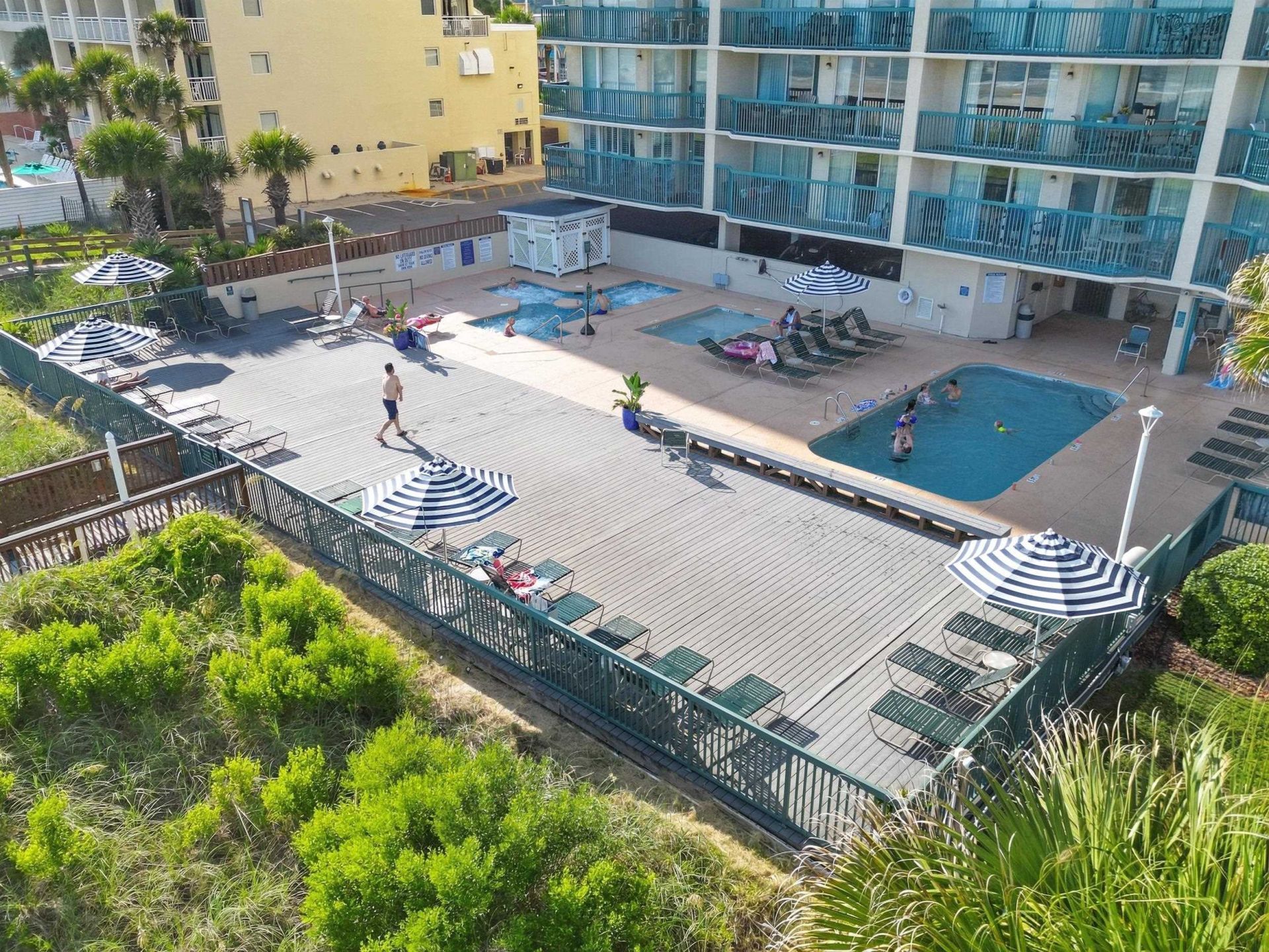 102 N Ocean Blvd.  Photo 34