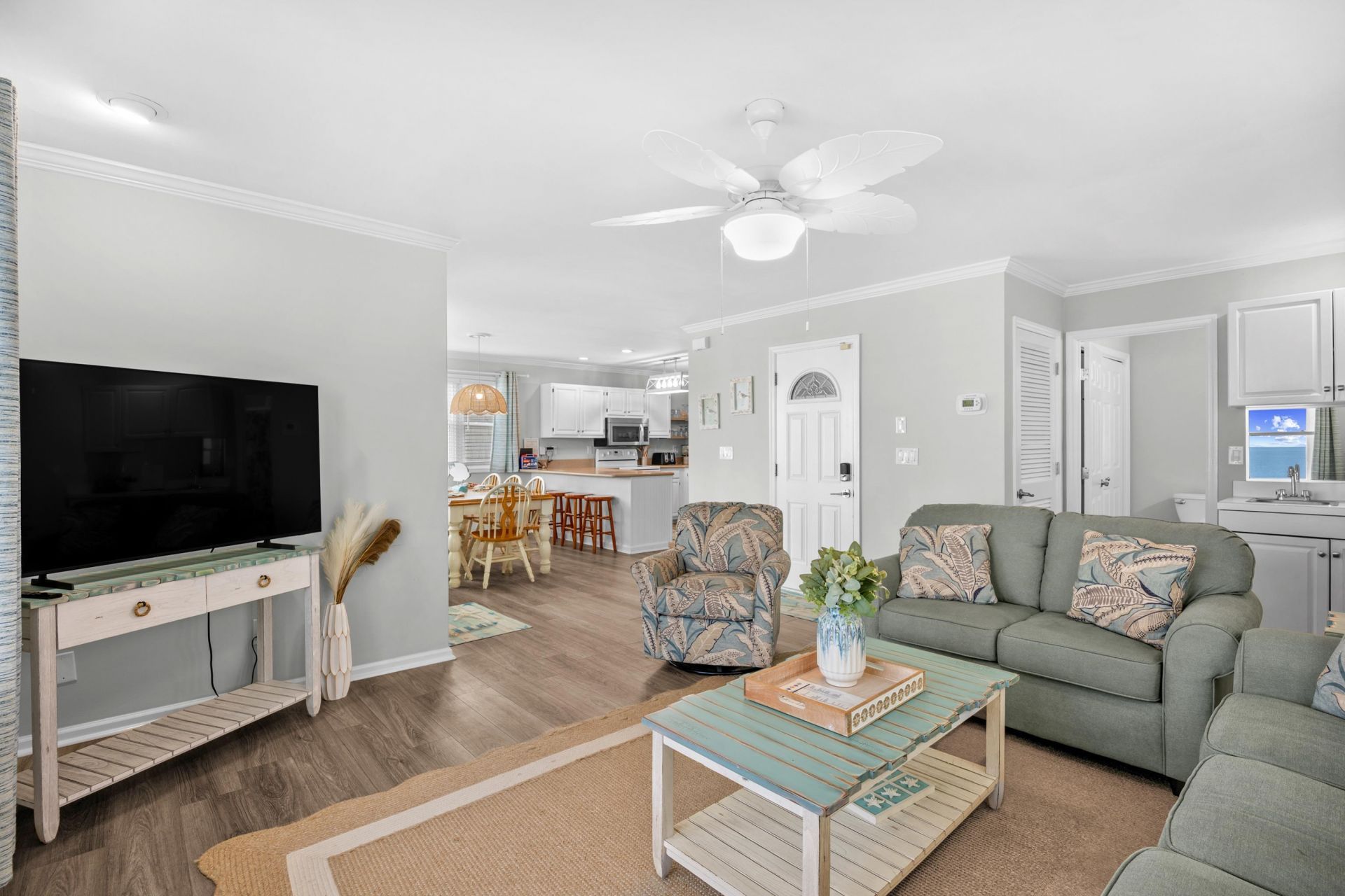 547 South Waccamaw Dr.  Photo 8
