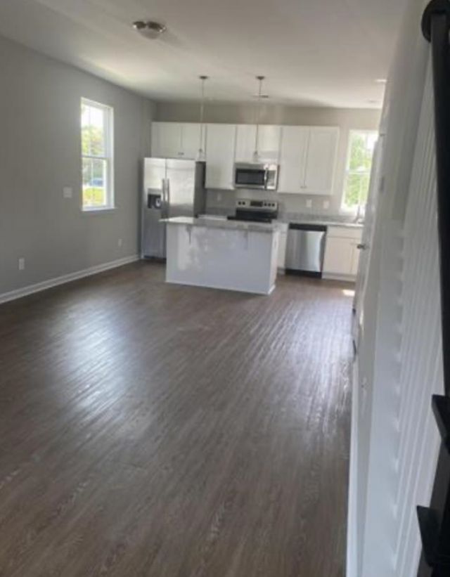 3517 Fountain Ln.  Photo 4