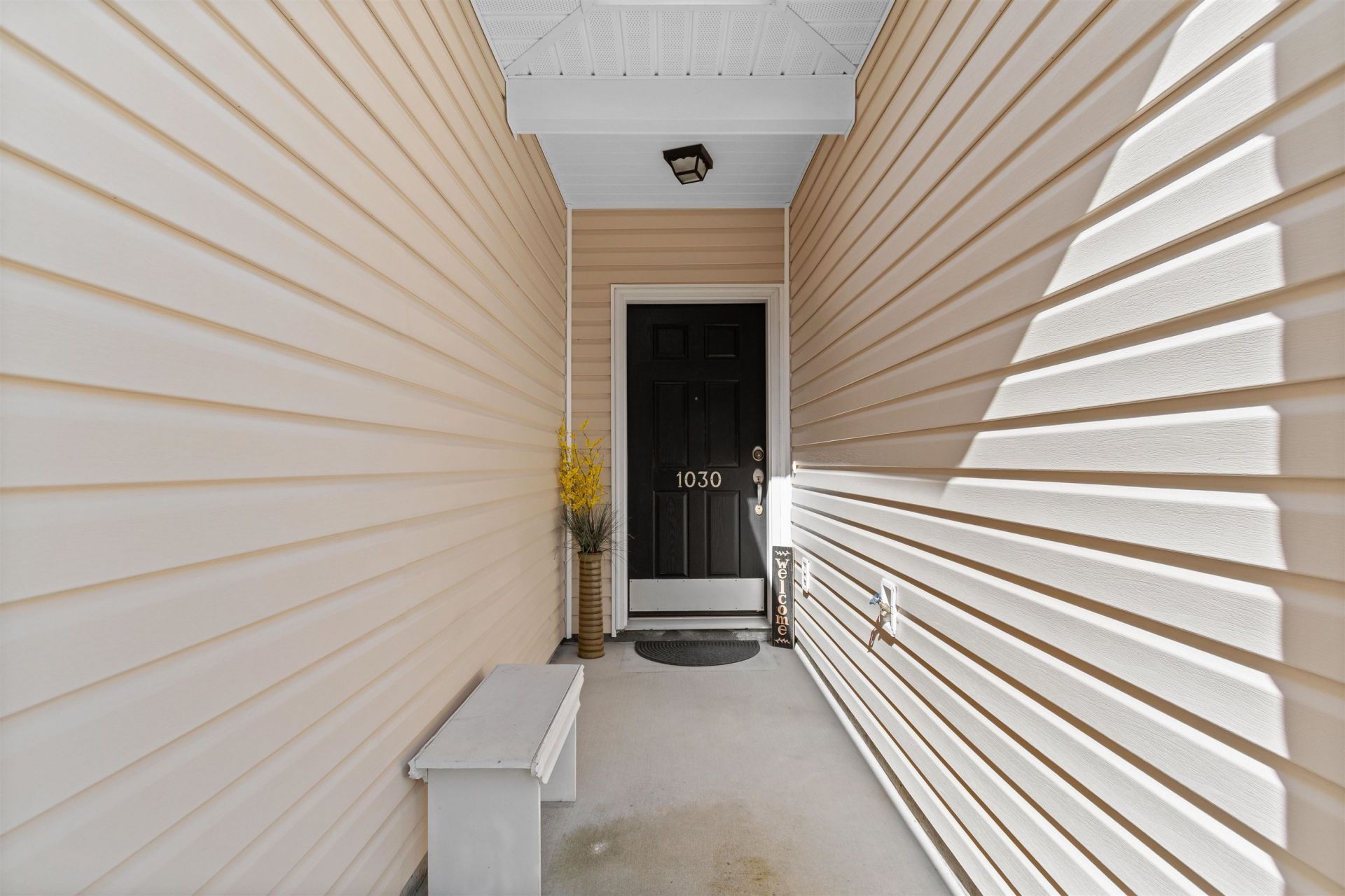 1030 Fairway Ln.  Photo 4