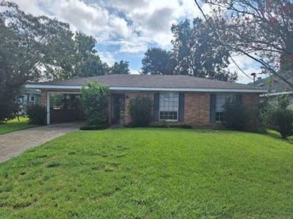 858 VICTORY Drive , Westwego, LA 70094