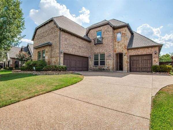 901 Colby Drive, Mansfield, TX 76063