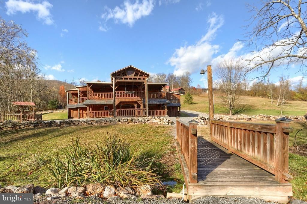 232 LAUREL ROCK LANE, MIFFLINTOWN, PA 17059