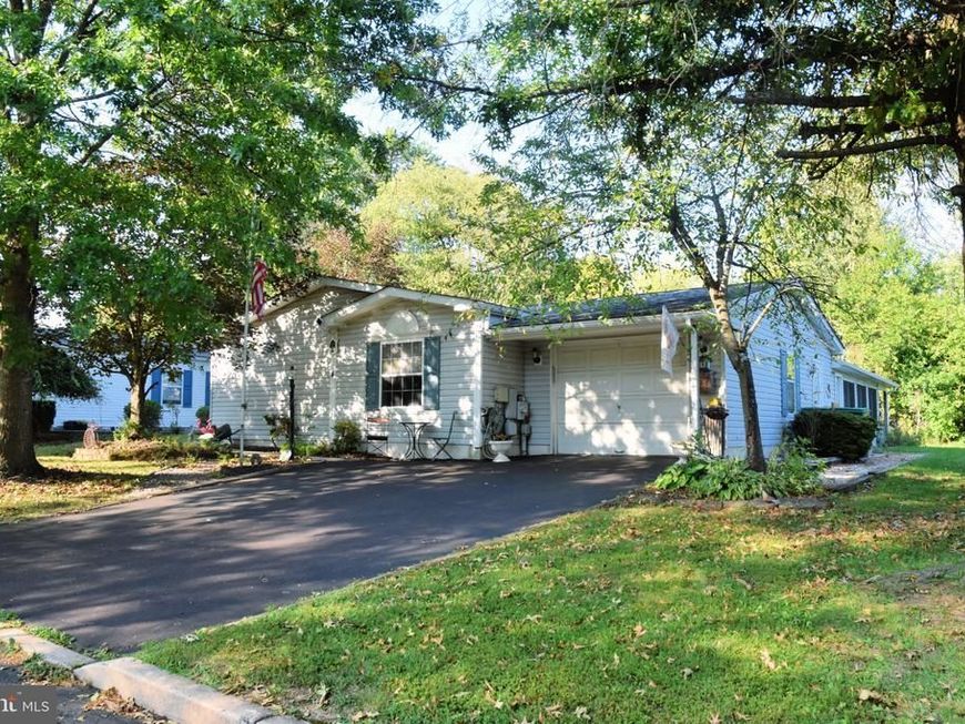 4 Williams Way, Sellersville, PA 18960 Main Photo
