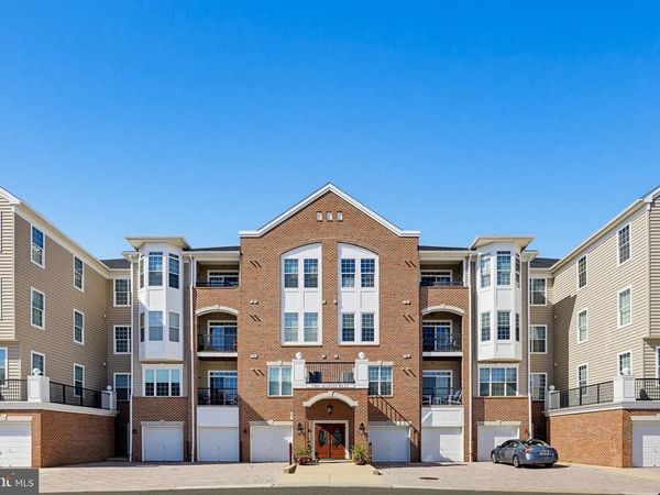 7305 MAPLECREST ROAD, Unit 304, ELKRIDGE, MD 21075