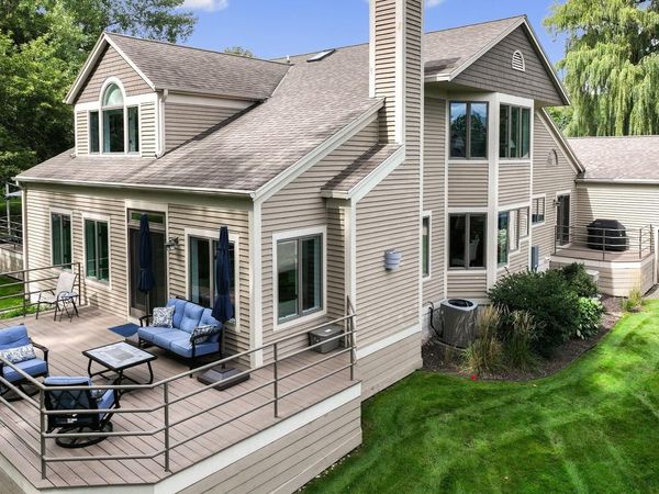 W304N2358 N Westwind DRIVE, Unit 5C, Pewaukee, WI 53072