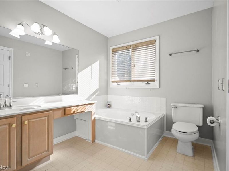 506 Letchworth Drive, Akron, OH 44303 Photo 25