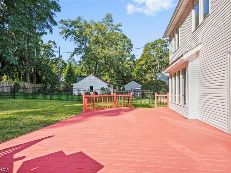 506 Letchworth Drive, Akron, OH 44303 Photo 3