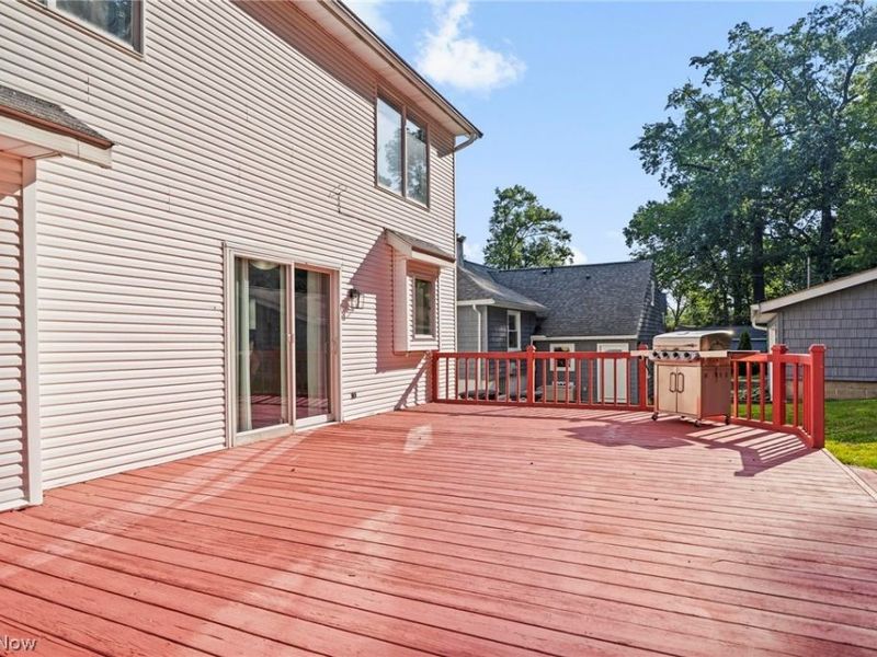 506 Letchworth Drive, Akron, OH 44303 Photo 4