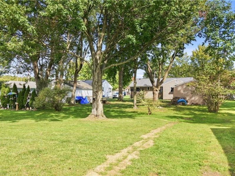 547 Gladys Street, Hubbard, OH 44425 Photo 15