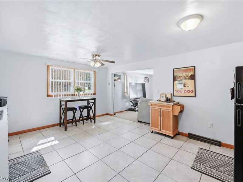 547 Gladys Street, Hubbard, OH 44425 Photo 22