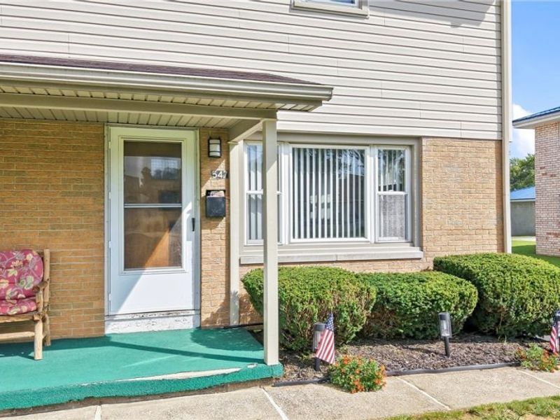547 Gladys Street, Hubbard, OH 44425 Photo 6