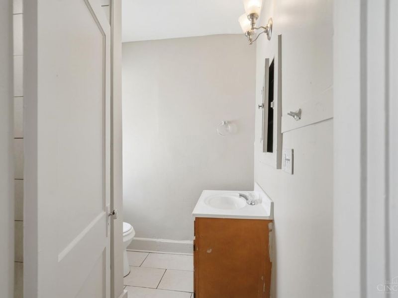 1767 Fairmount Avenue, Cincinnati, OH 45214 Photo 35