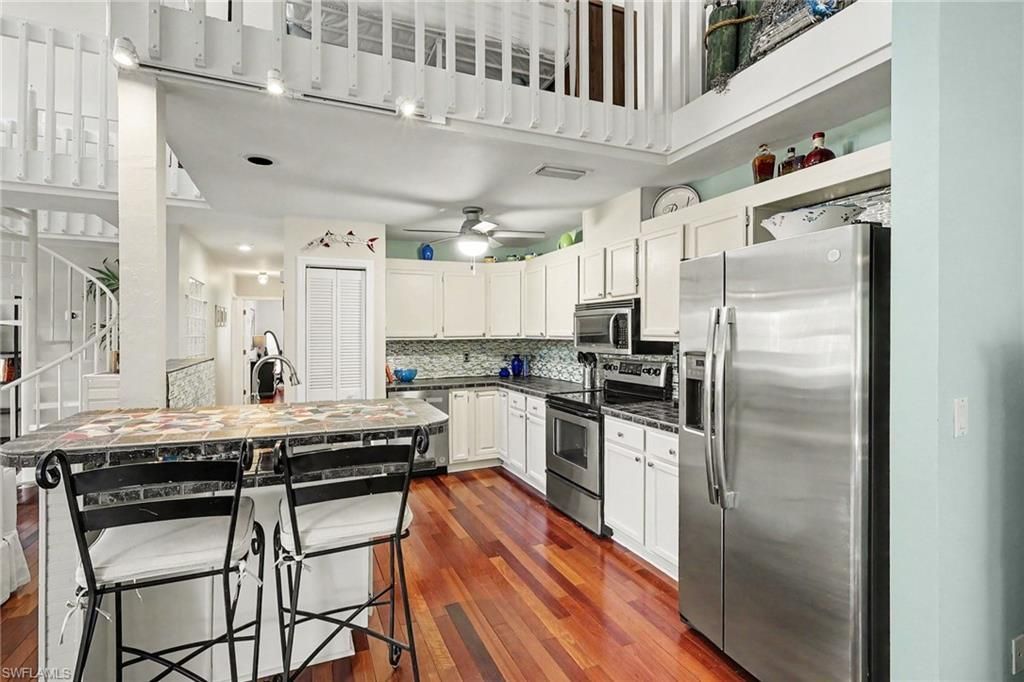 21697/699 Indian Bayou Dr , Fort Myers Beach, FL 33931 Photo