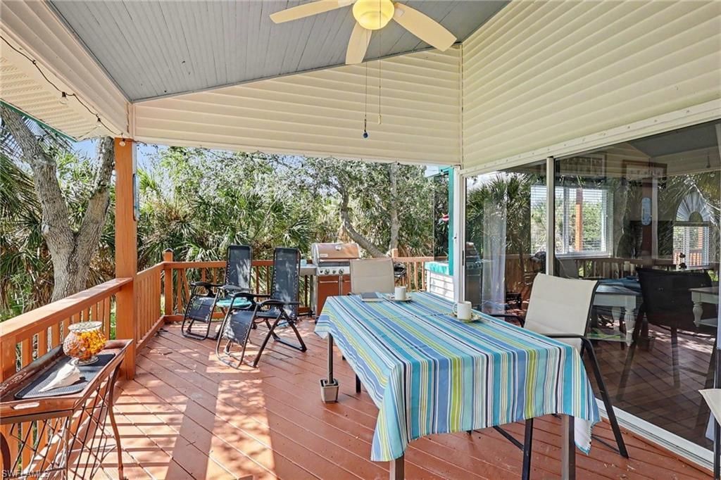 21697/699 Indian Bayou Dr , Fort Myers Beach, FL 33931 Photo