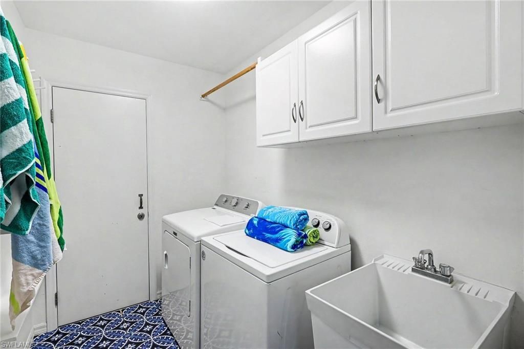 21697/699 Indian Bayou Dr , Fort Myers Beach, FL 33931 Photo