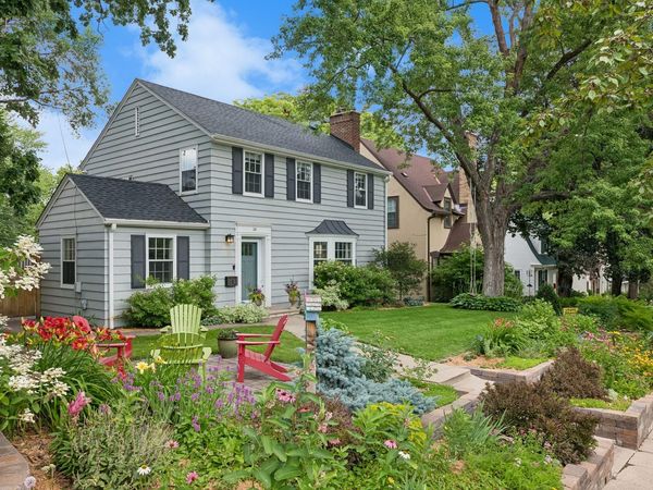 14 E 49th Street , Minneapolis, MN 55419