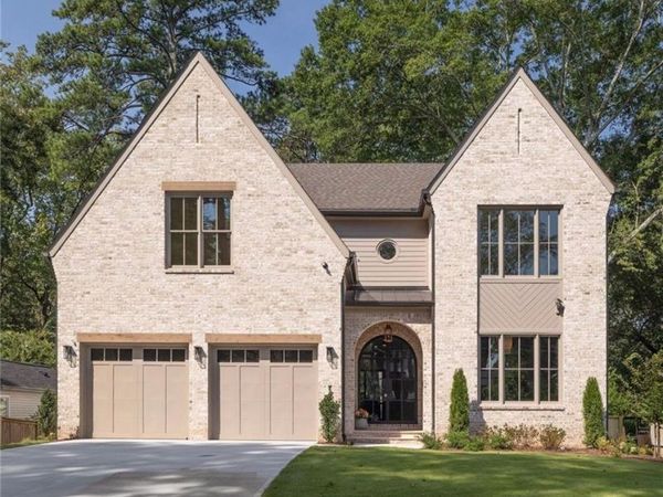 1228 Kingsley Circle NE, Atlanta, GA 30324
