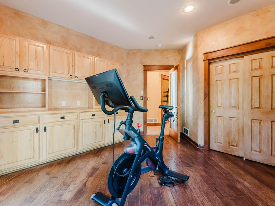 Property Image 32
