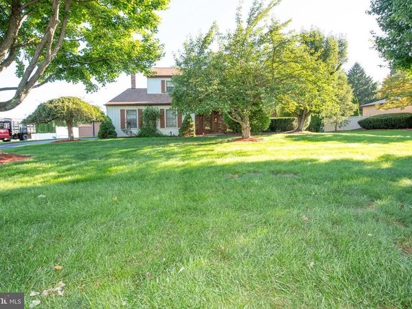 77 HAMPTON DRIVE , SOUTHAMPTON, PA 18966