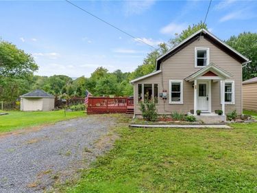 13 Kibbie Lake Road, Constantia, NY 13044