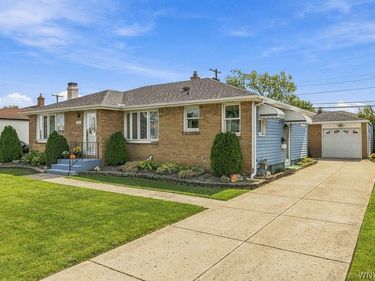 161 Nadine Drive, Buffalo, NY 14225
