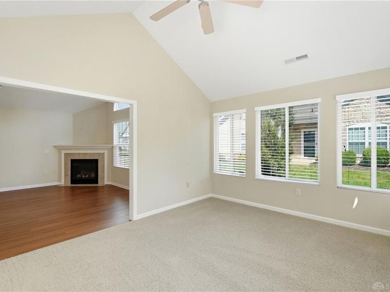 4706 Cobblestone Drive, Tipp City, OH 45371 Photo 12