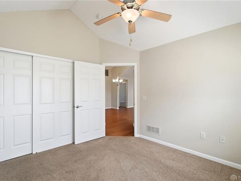 4706 Cobblestone Drive, Tipp City, OH 45371 Photo 17