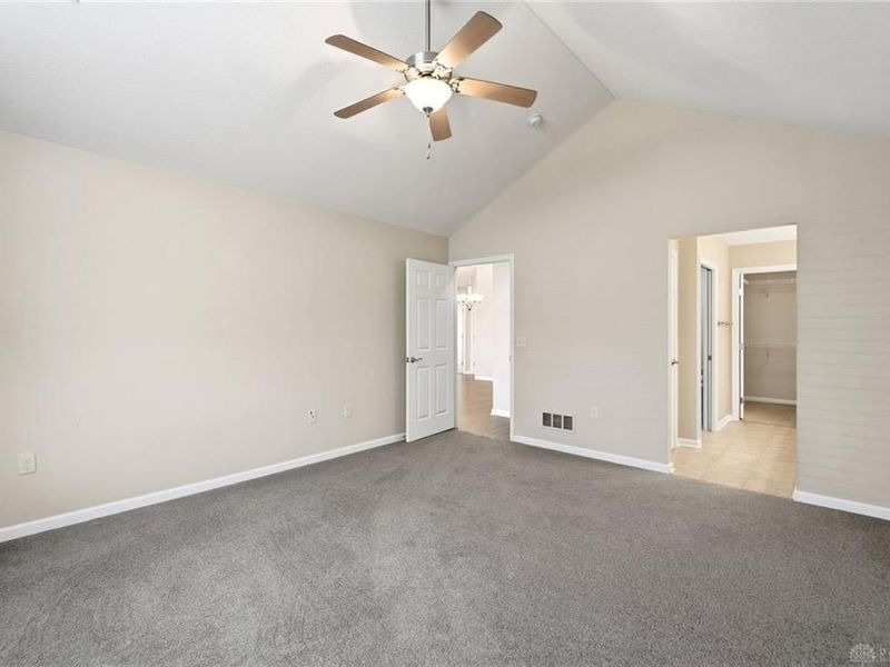4706 Cobblestone Drive, Tipp City, OH 45371 Photo 28