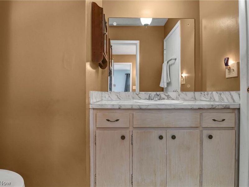 2793 Pease Drive, Unit C303, Rocky River, OH 44116 Photo 24