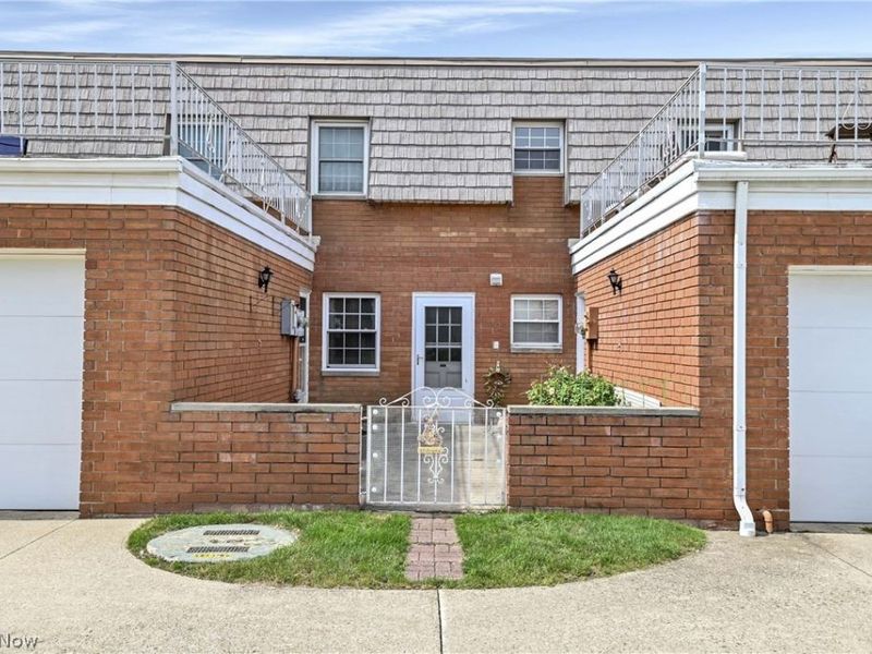 2793 Pease Drive, Unit C303, Rocky River, OH 44116 Photo 29